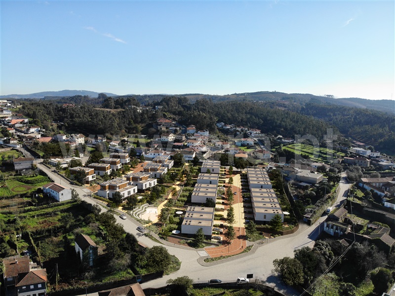 Moradia Geminada T4 / Trofa, Bougado (São Martinho e Santiago)
