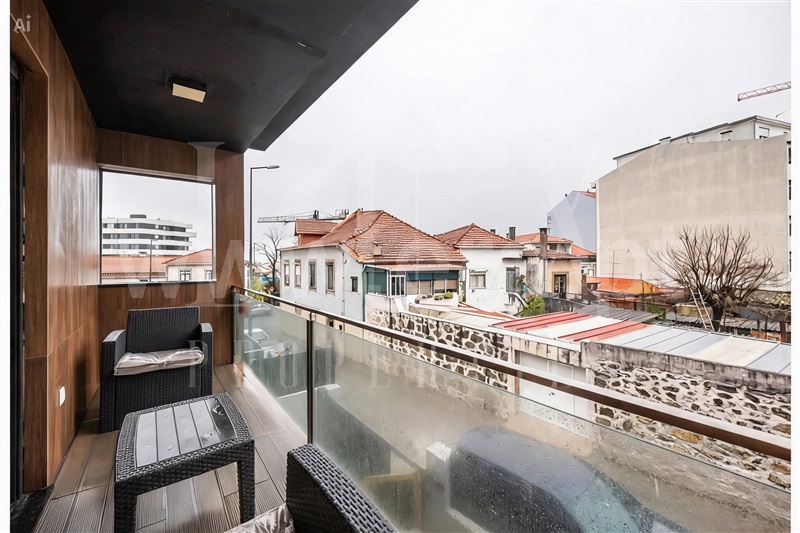 Moradia T4 à venda em Avenida República, Vila Nova de Gaia — foto 2
