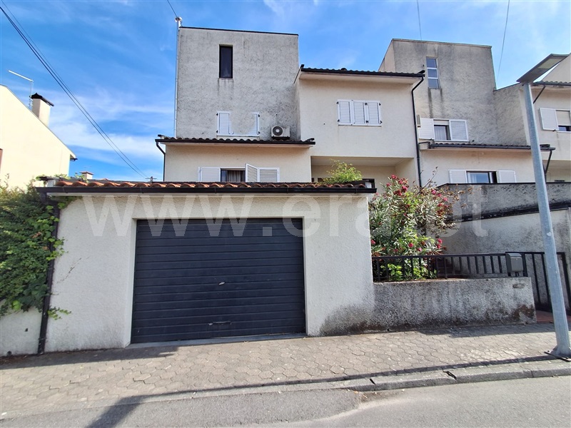 Moradia T4 à venda em Vila Real (Nossa Senhora da Conceição, São Pedro e São Dinis), Vila Real — foto 3