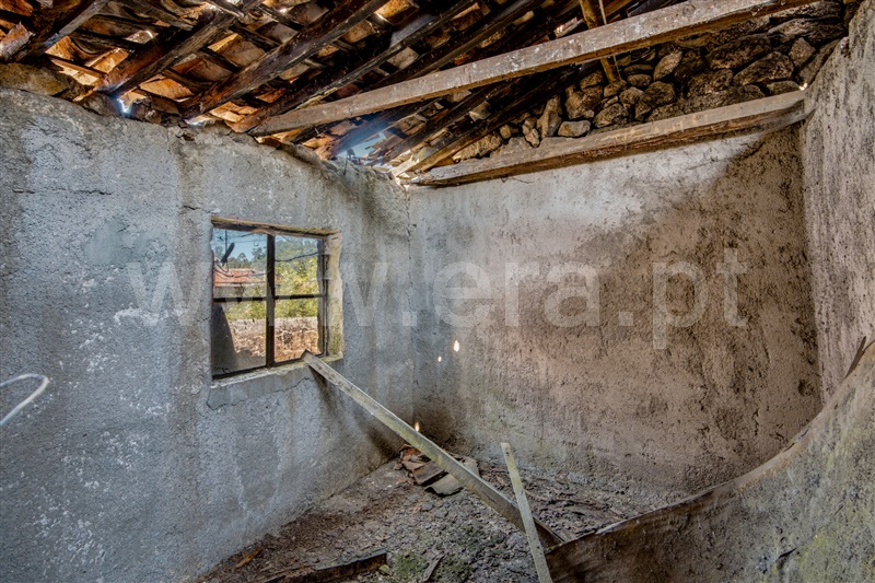 Moradia T4 à venda em Queirã, Vouzela — foto 3