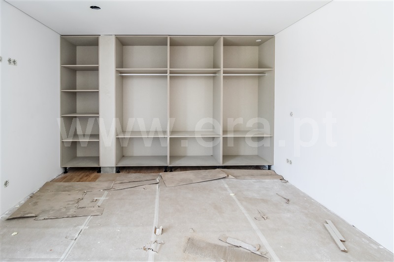 Moradia Geminada T5 Barcelos, Cossourado - 1411595 - 19