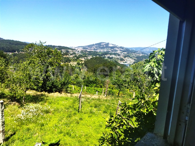 Moradia Geminada T4 Castelo de Paiva, Sobrado e Bairros - 1420382 - 18
O terreno não pertence ao imóvel, para destacar a vista para o Rio Douro