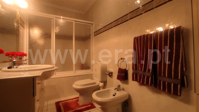 Moradia Geminada T5 Chaves, Bustelo - 1346550 - 10