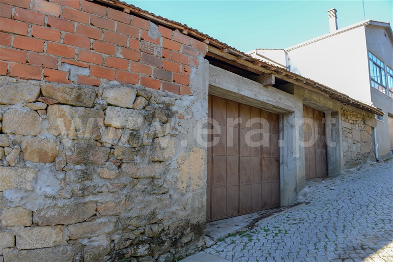 Moradia Geminada T5 Chaves, Curalha - 1214328 - 11