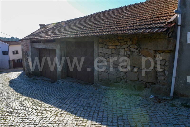 Moradia Geminada T5 Chaves, Curalha - 1214328 - 12