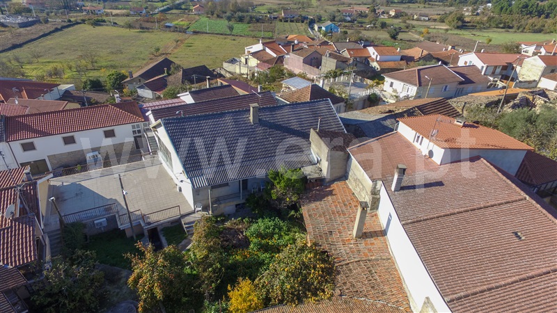 Moradia Geminada T5 Chaves, Curalha - 1214328 - 13