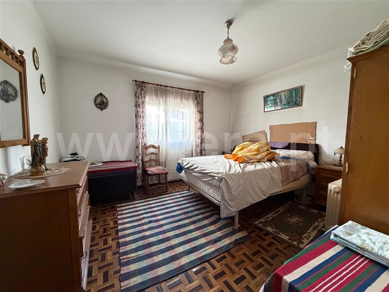 Moradia T5 à venda em Santa Maria Maior, Chaves — foto 4