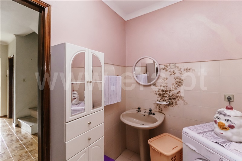Moradia Geminada T5 Covilhã, Orjais - 1346015 - 16