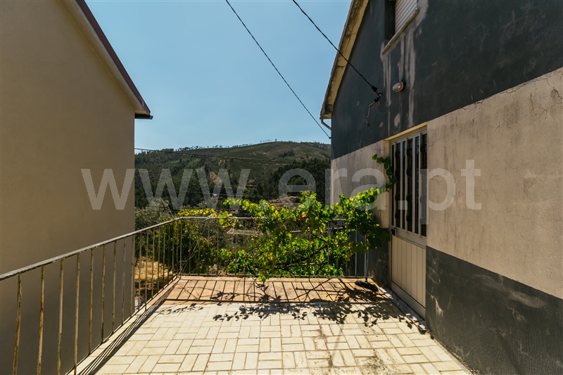 Moradia Geminada T5 com Quintal Covilhã, Sobral de São Miguel - 1346006 - 14