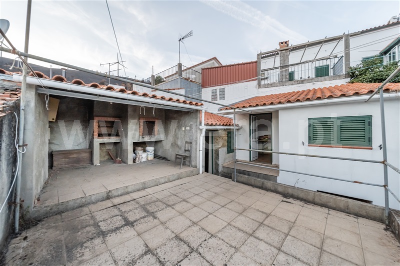 Moradia T5 à venda em Açor, €63.000