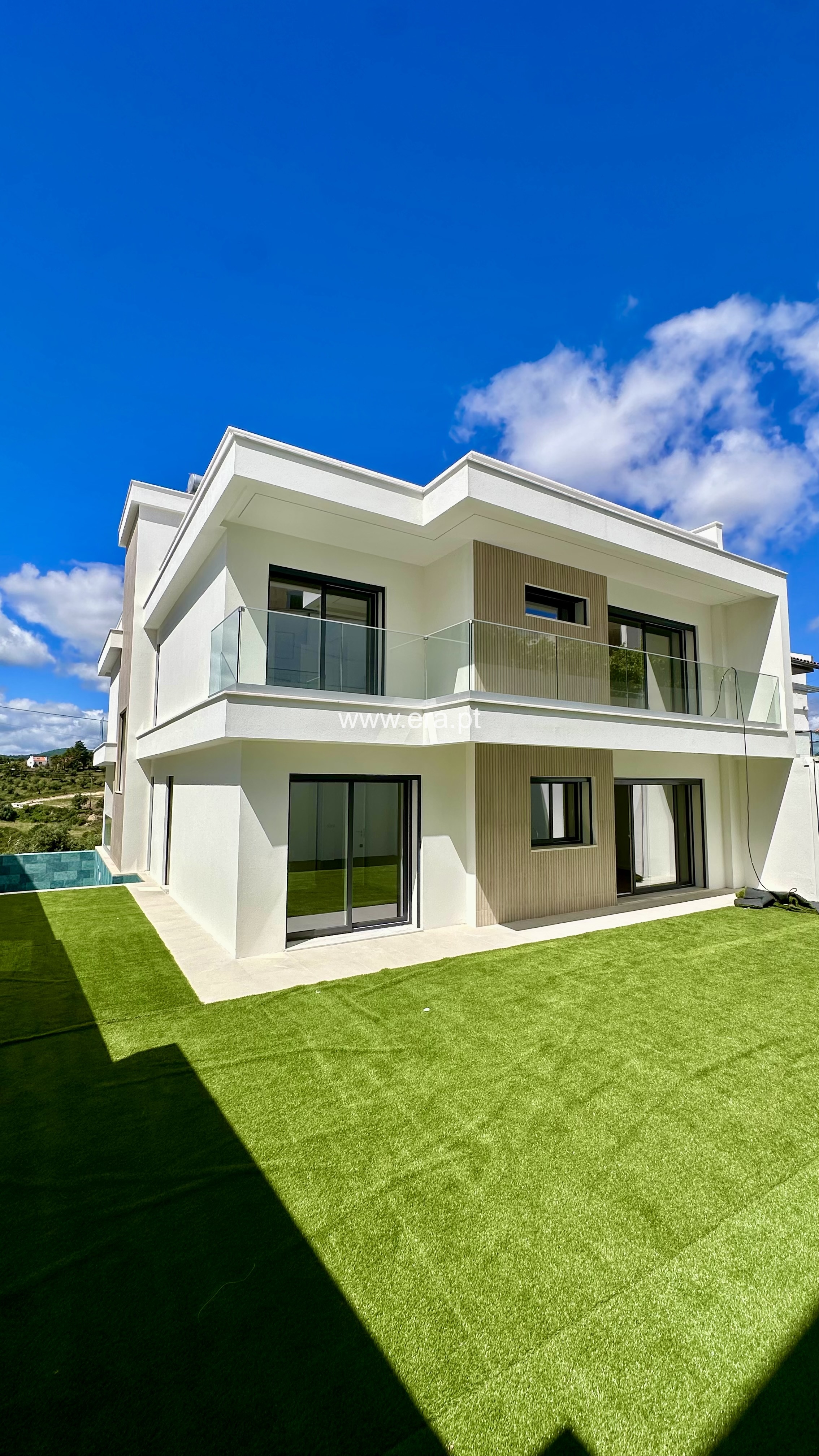 Moradia Geminada T5 / Loures, Santa Iria de Azoia, São João da Talha e Bobadela