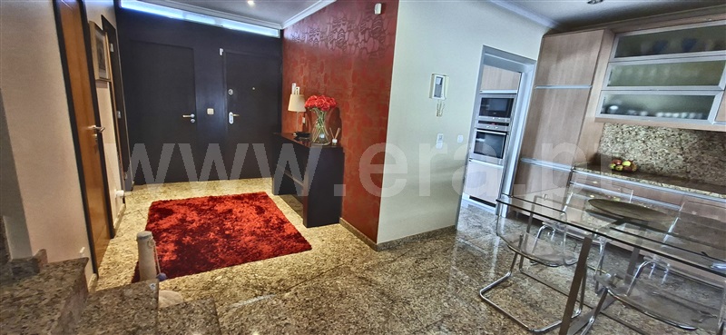 Moradia T5 à venda em Maia, Ribeira Grande — foto 3