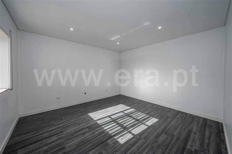 Moradia T5 à venda em Carvalhosa, Paços de Ferreira — foto 16