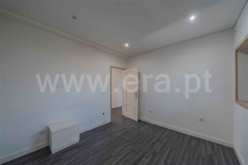 Moradia T5 à venda em Carvalhosa, Paços de Ferreira — foto 9