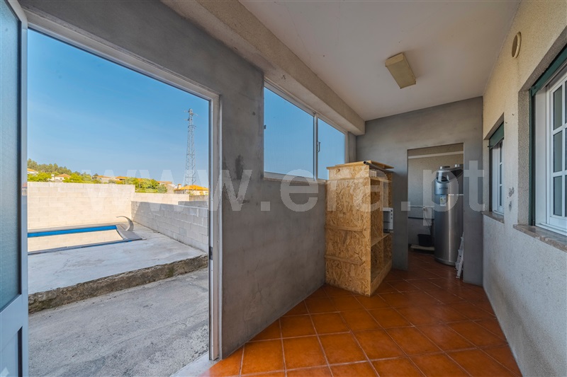 Moradia T5 à venda em Carvalhosa, Paços de Ferreira — foto 6