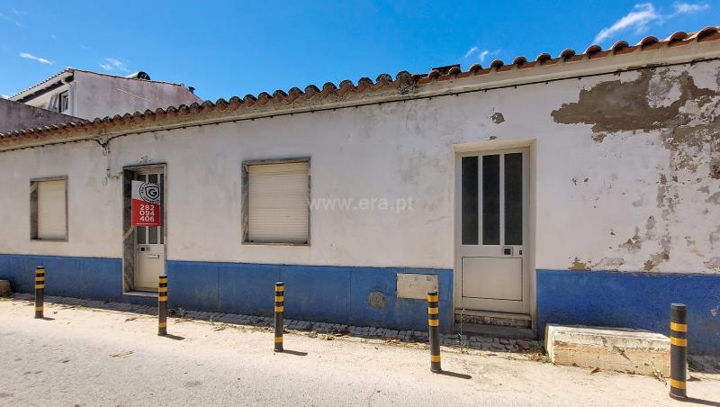 Moradia Geminada T5 / Portimão, Montes de Alvor.