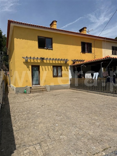 Moradia Geminada T5 / Sever do Vouga, Cedrim e Paradela