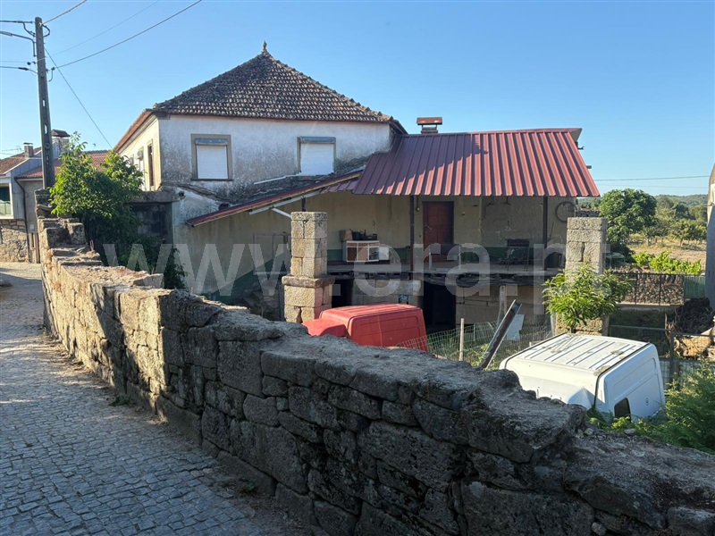 Moradia Geminada T5 Valpaços, Sá - 1491059 - 4