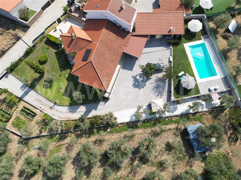 Moradia Geminada T4 Vila Flor, Assares e Lodões - 1425212 - 3