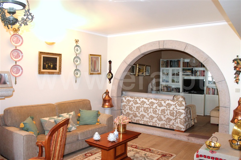 Moradia Geminada T6 Crato, Crato - 1454949 - 3