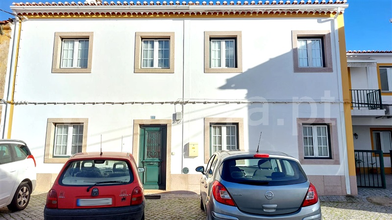 Moradia Geminada T6 / Crato, Aldeia da Mata
