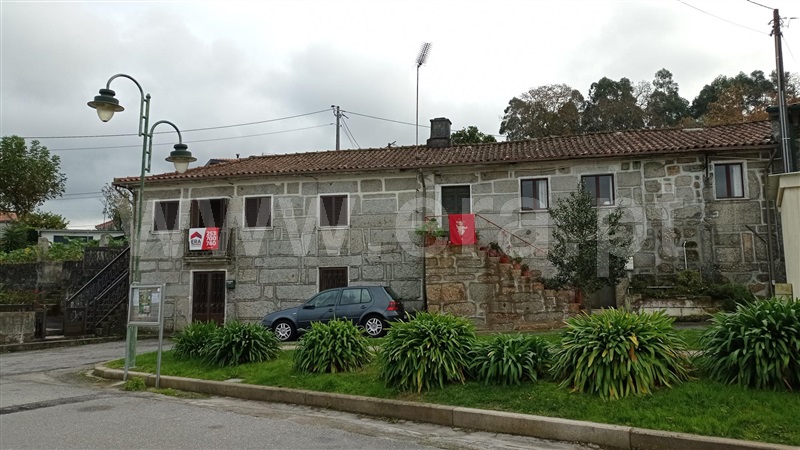 Moradia Geminada T6 Fafe, Quinchães - 1292109 - 2