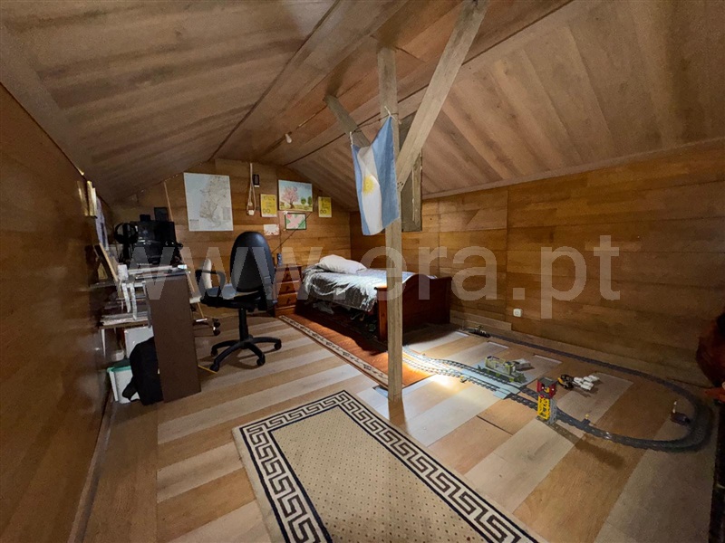 Moradia Geminada T6 Lamego, Lamego (Almacave e Sé) - 1477630 - 9