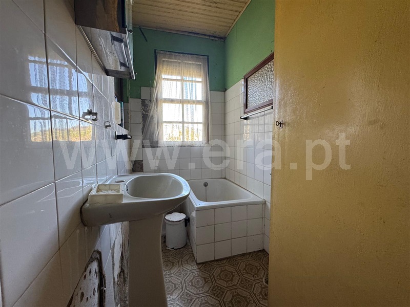 Moradia Geminada T6 Lamego, Lamego (Almacave e Sé) - 1477630 - 16