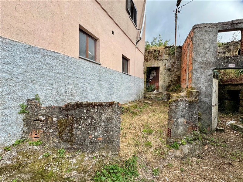 Moradia / Gouveia, Aldeias e Mangualde da Serra