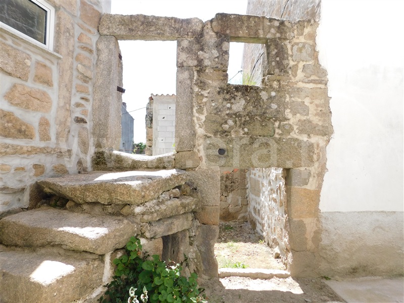 Moradia / Gouveia, Cativelos