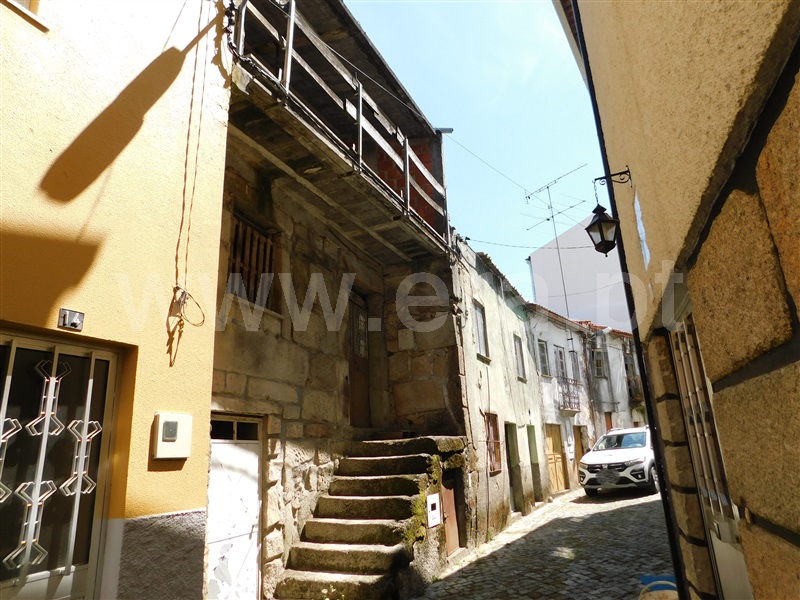 Moradia / Gouveia, Cativelos