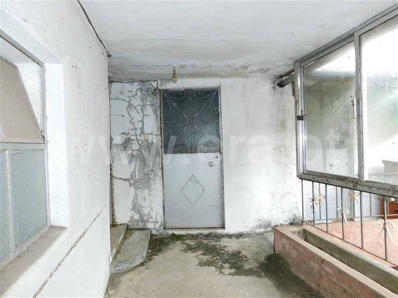 Moradia  Gouveia, Vila Nova de Tazem - 1359905 - 5