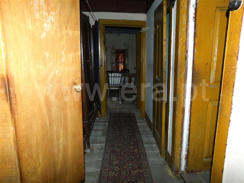 Moradia  Gouveia, Vila Nova de Tazem - 1359905 - 6