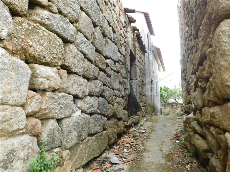 Moradia  Gouveia, Vila Nova de Tazem - 1359905 - 15