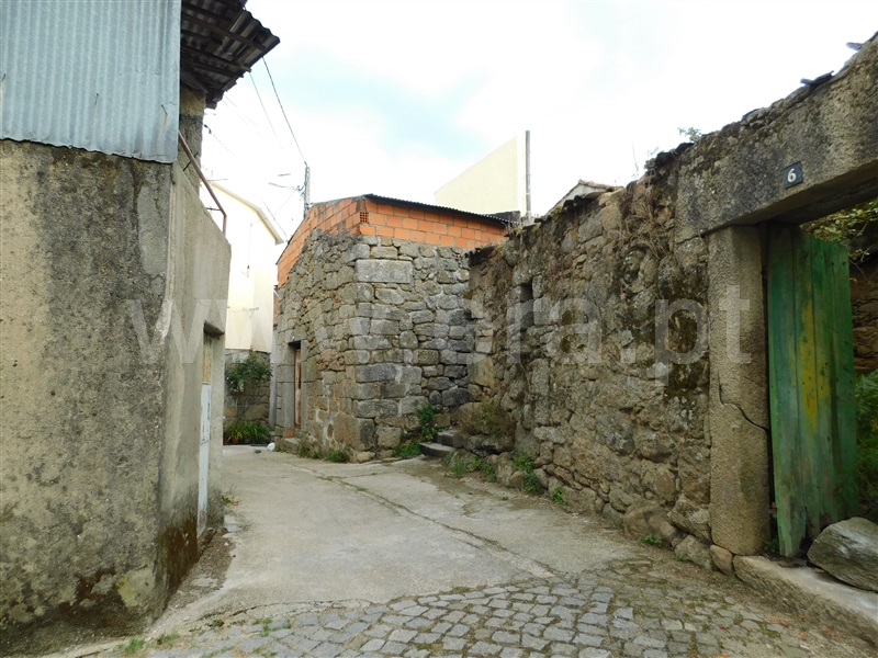 Moradia  Gouveia, Vila Nova de Tazem - 1359905 - 17