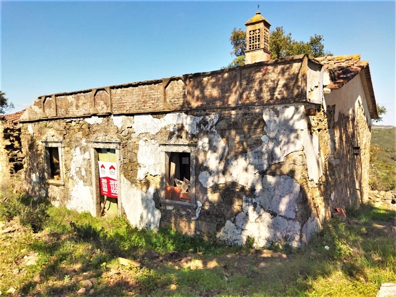 Moradia Isolada / Almodôvar, São Barnabé