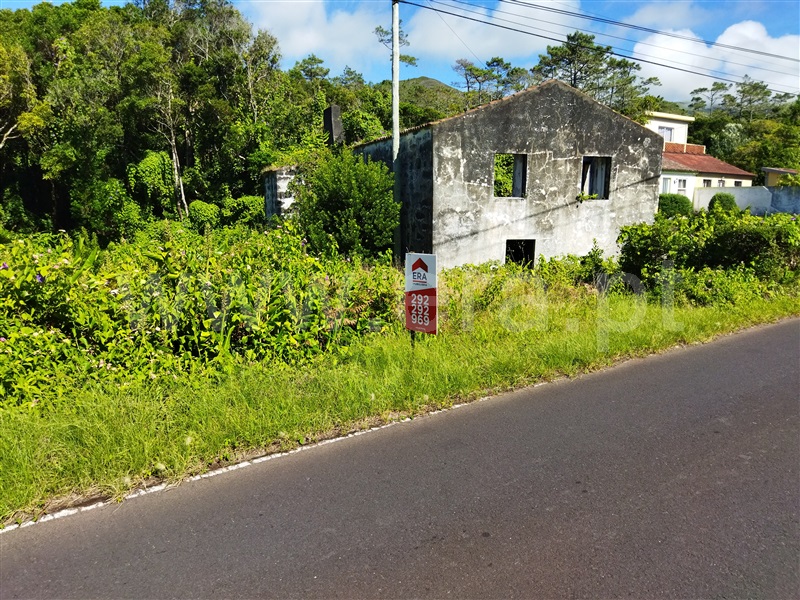 Moradia à venda em Capelo, Horta — foto 2