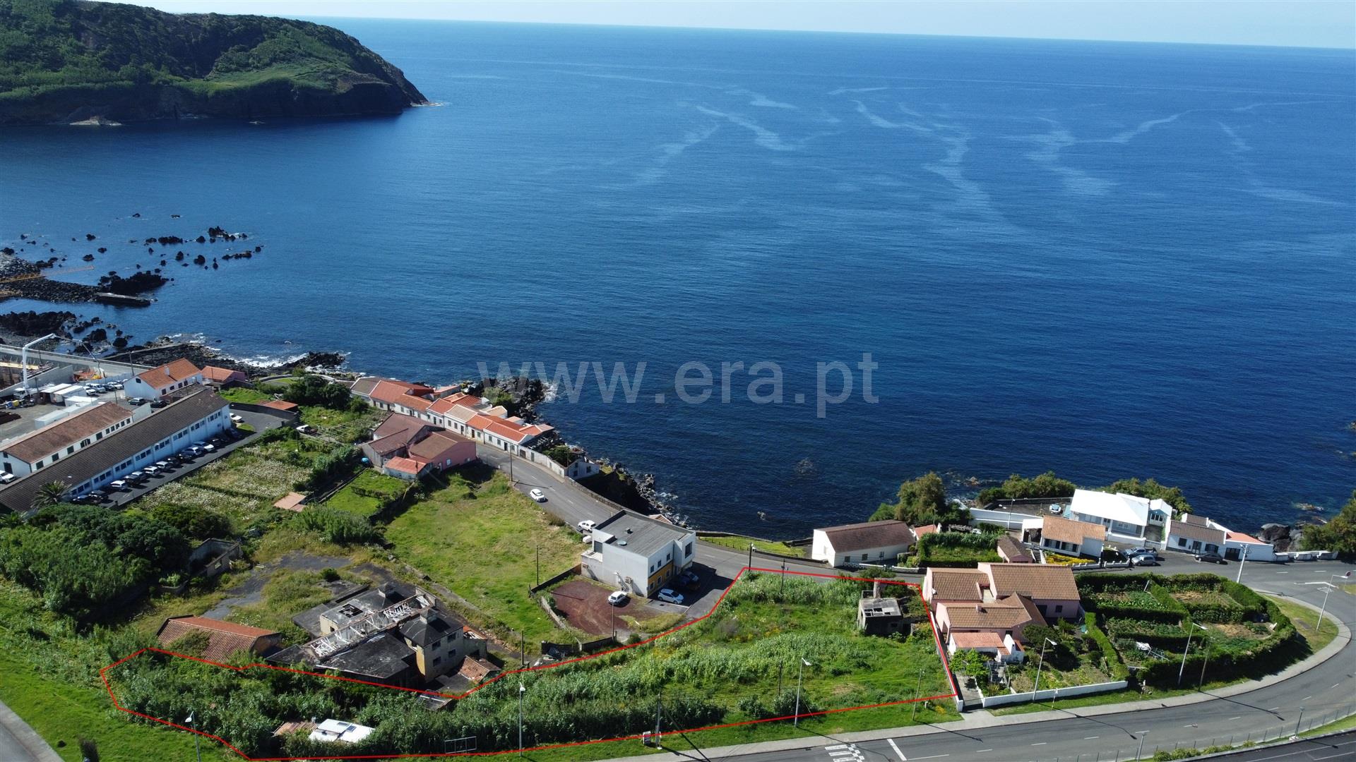 Land for sale in Horta, Portugal — €239,500