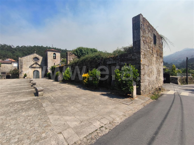 Moradia Isolada / Ponte da Barca, Ponte da Barca, Vila Nova de Muía e Paço Vedro de Magalhães