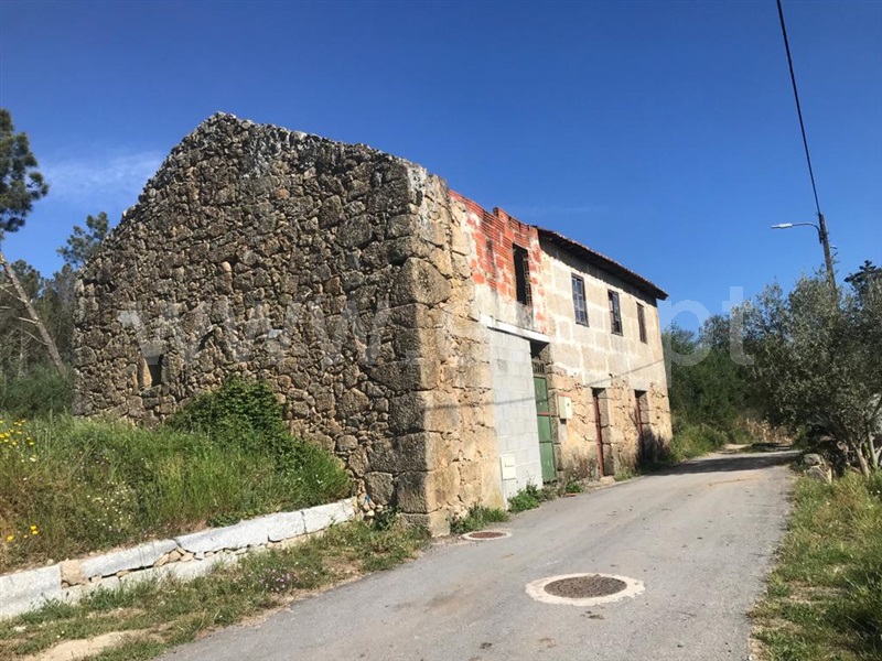 Moradia Isolada / Sátão, São Miguel de Vila Boa