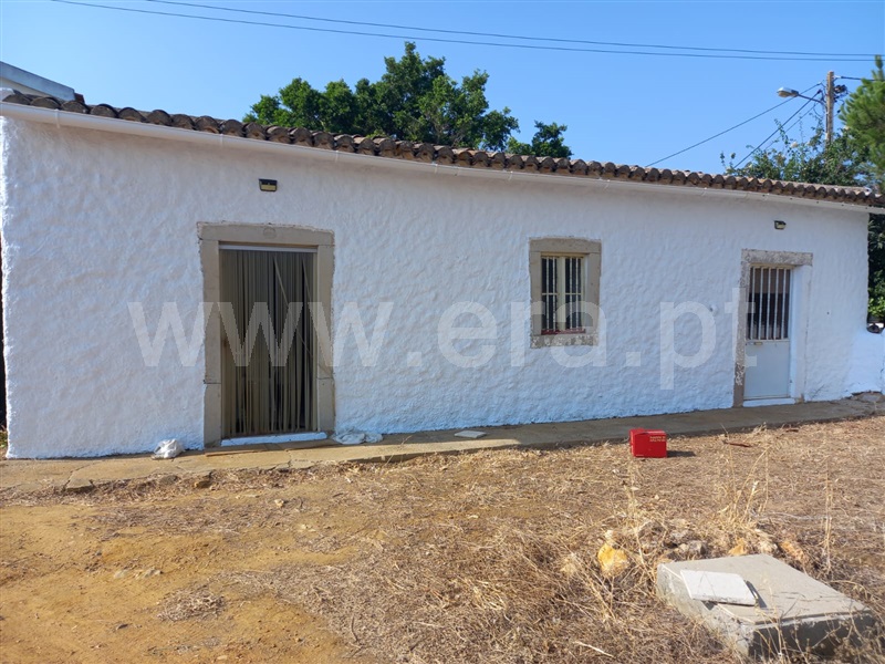 Moradia T1 à venda em Santa Bárbara de Nexe, Faro — foto 3