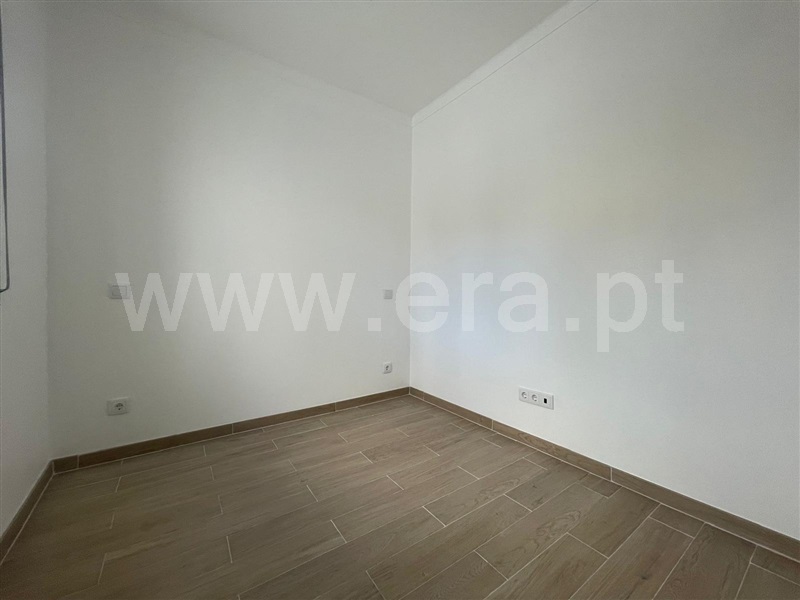 Moradia Isolada T1 Marinha Grande - 1478653 - 4