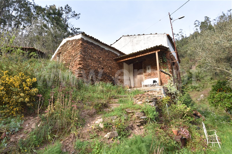 Moradia Isolada T1 Miranda do Corvo, Semide - 1477134 - 2