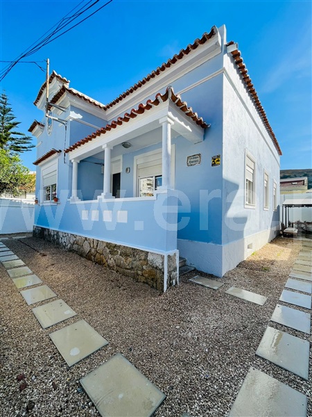 Moradia Isolada T10 / Almada, Costa de Caparica