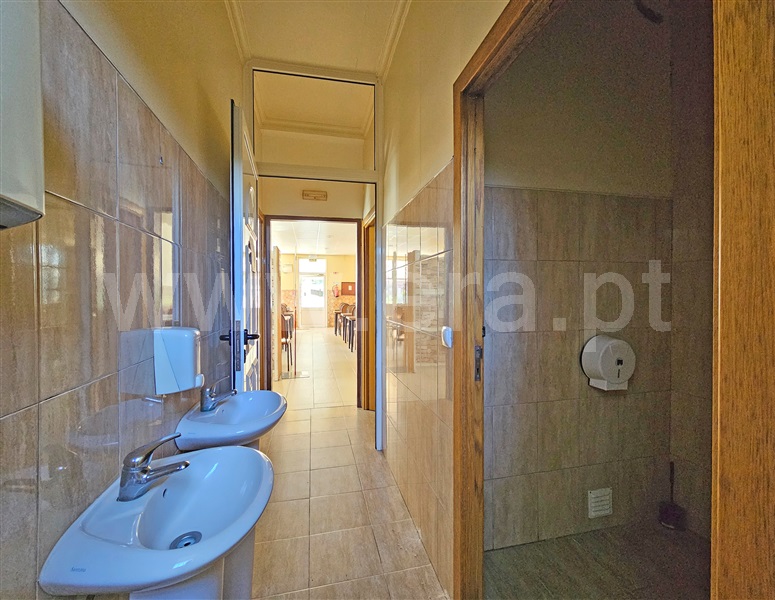 Moradia T10 Covilhã, Orjais - 1413613 - 14