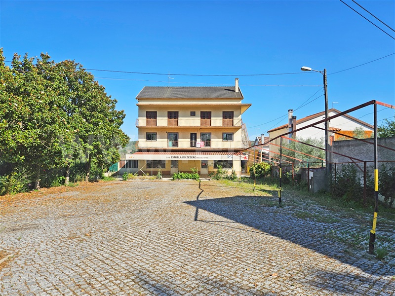 Moradia Isolada T10 / Covilhã, Orjais