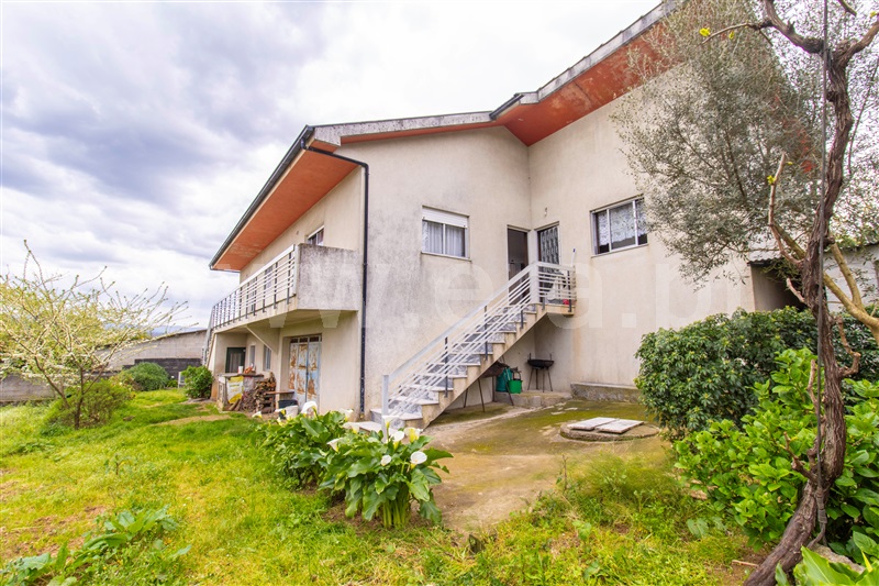 Moradia Isolada T2 / Amarante, Vila Garcia, Aboim e Chapa
