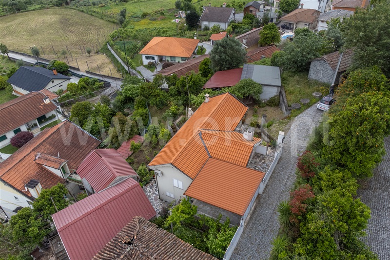 Moradia Isolada T2 com Quintal Amares, Bouro (Santa Marta) - 1407861 - 4