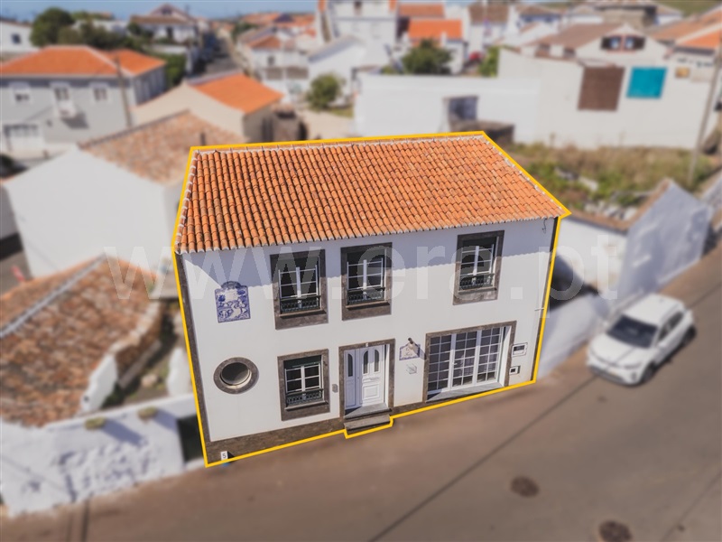 Moradia Isolada T2 / Angra do Heroísmo, Vila de São Sebastião