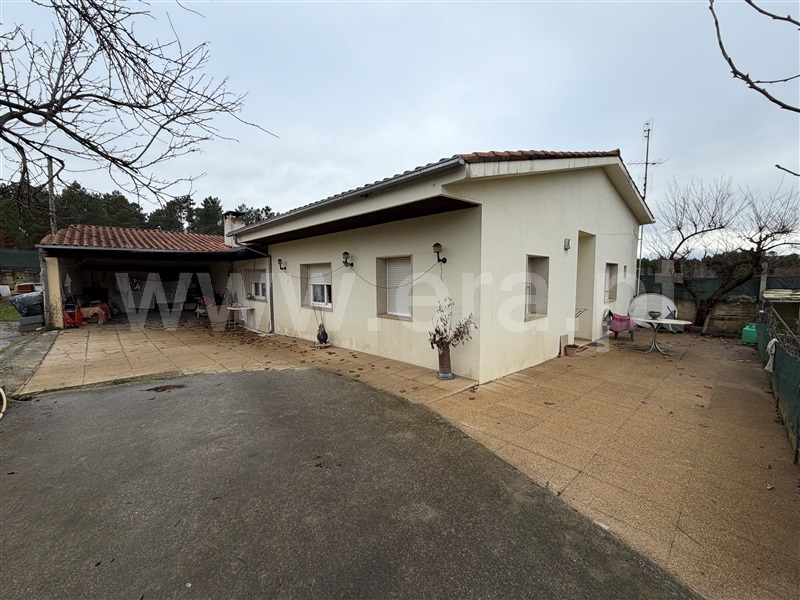 Moradia T2 à venda em Vila Verde da Raia, Chaves — foto 3